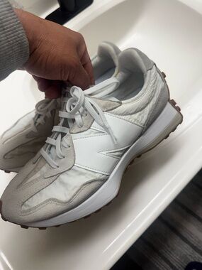New balance shoes